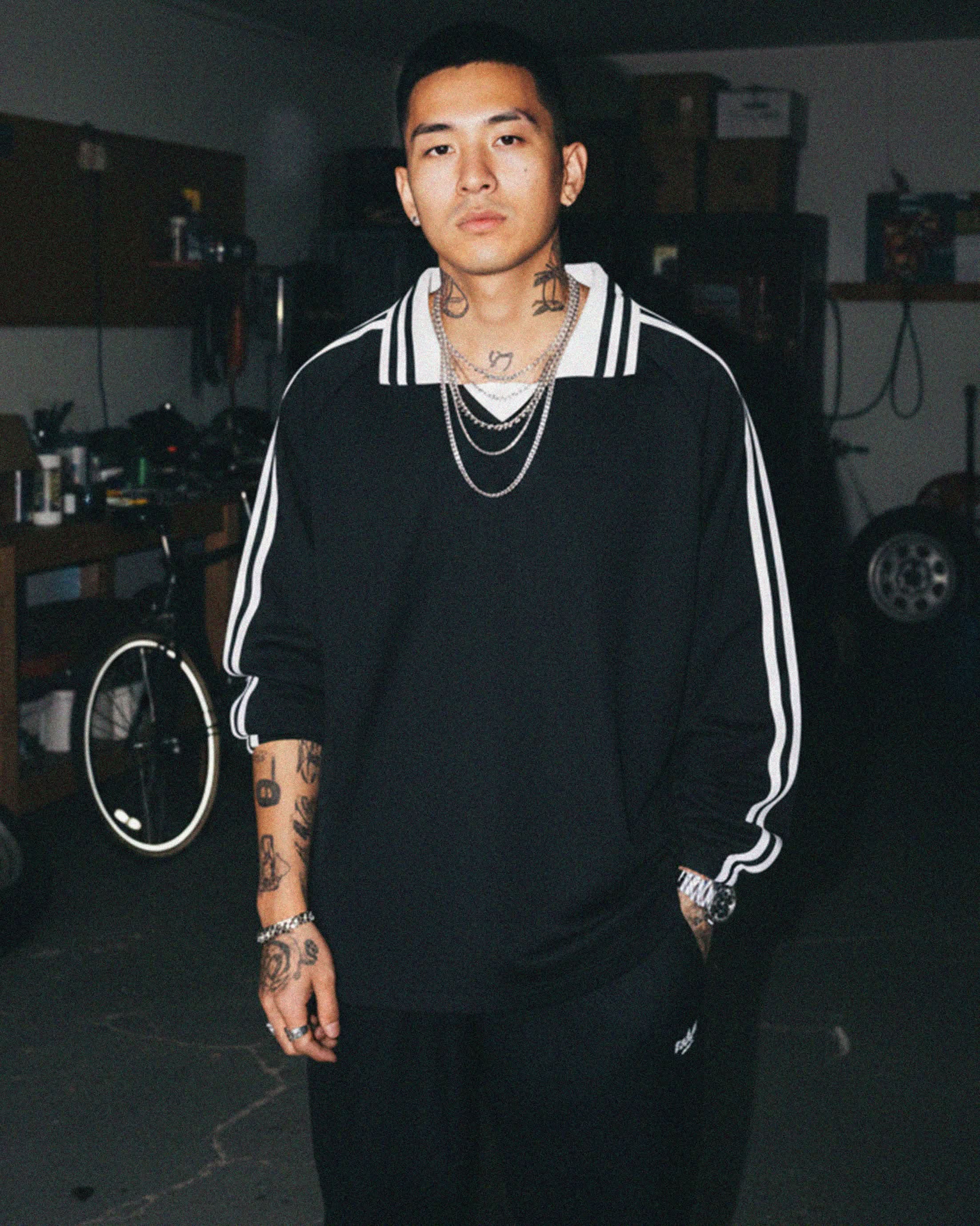 EVERYDAY Contrast Striped Lapel Collar Sweatshirt