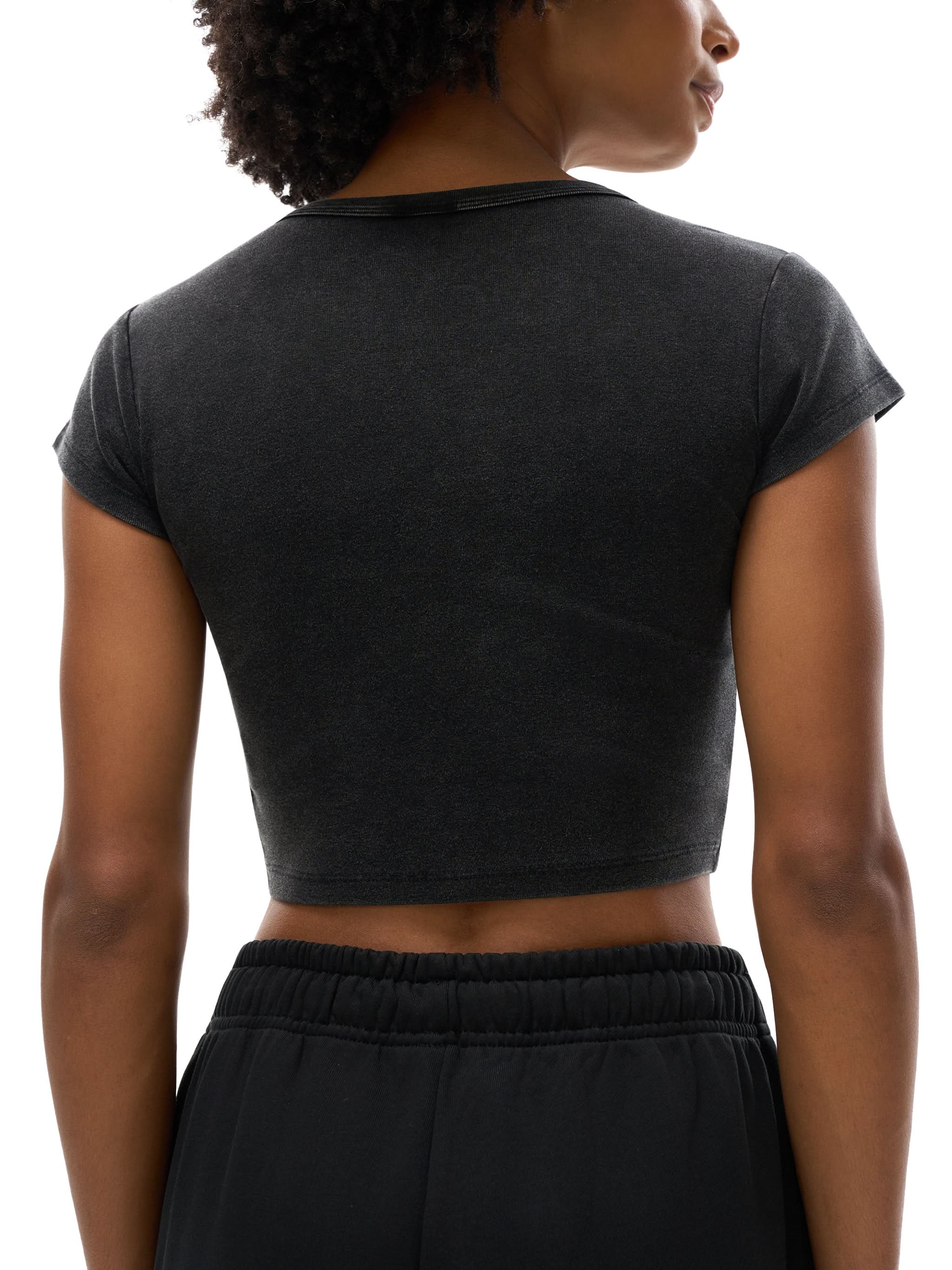 EVERYDAY Snow Washed Crop Top